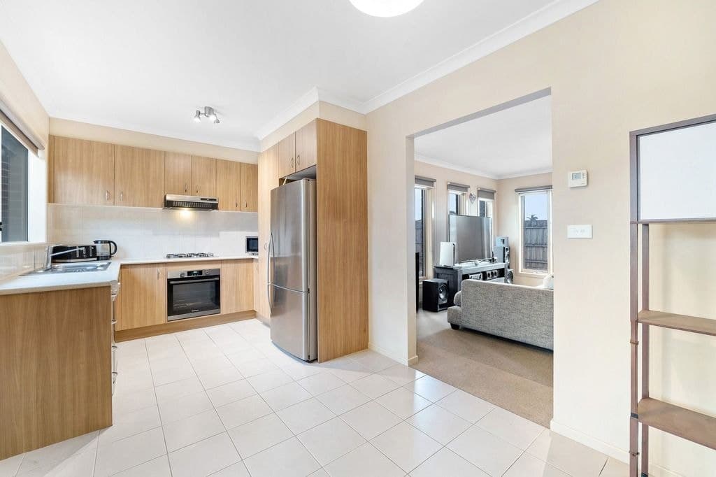 2/55 Mcburnie Drive, KURUNJANG, VIC 3337, Kurunjang - Thumbnail 5