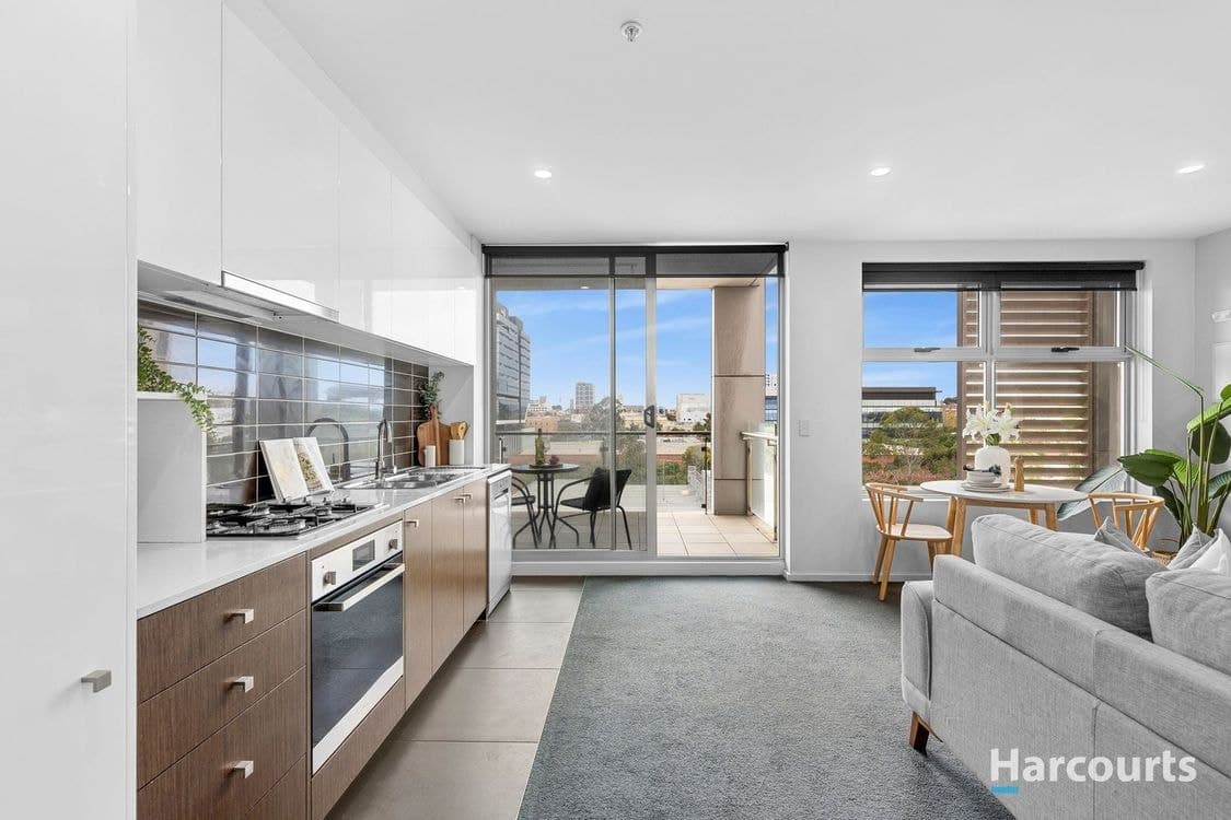 601/8 Gheringhap Street, Geelong, VIC 3220, Geelong - Thumbnail 3