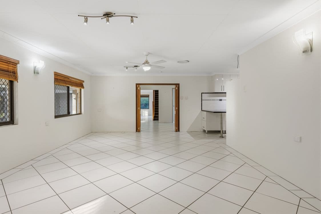 66 Thompson Road, ROSS CREEK, QLD 4570, Ross Creek - Thumbnail 5