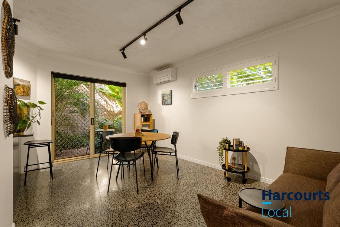 1/18 Alma Road, CLAYFIELD, QLD 4011, Clayfield - Thumbnail 2