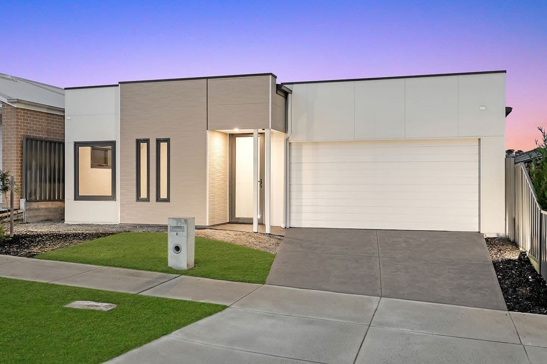 6 Verbier Road, PAKENHAM, VIC 3810, Pakenham - Image 1