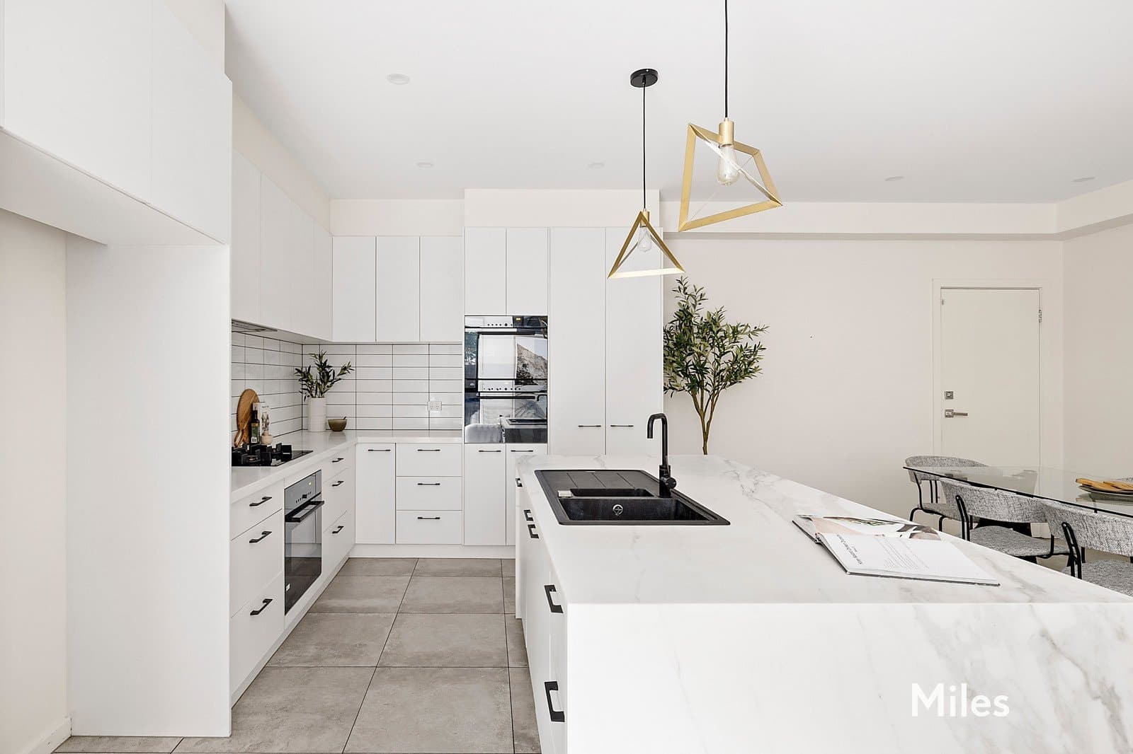 1/241 Waterdale Road, Ivanhoe, Ivanhoe - Thumbnail 5