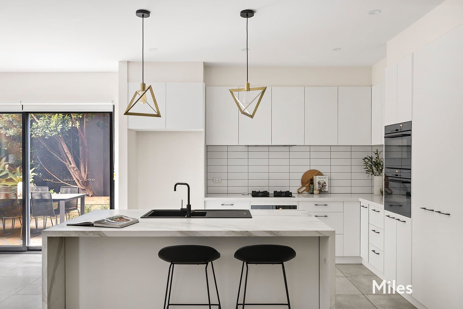 1/241 Waterdale Road, Ivanhoe, Ivanhoe - Thumbnail 8