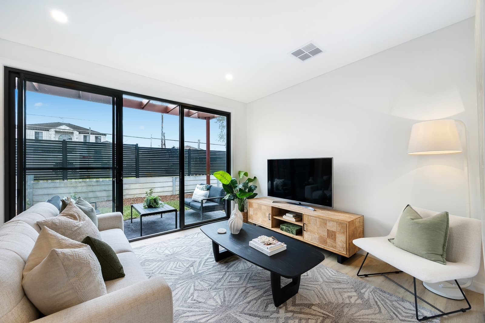 6/12 Aldenham Road, WARNERVALE, Warnervale - Thumbnail 5