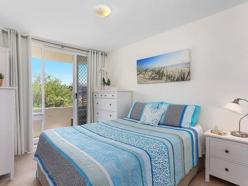 52 Park Street, Mona Vale, Mona Vale - Thumbnail 2