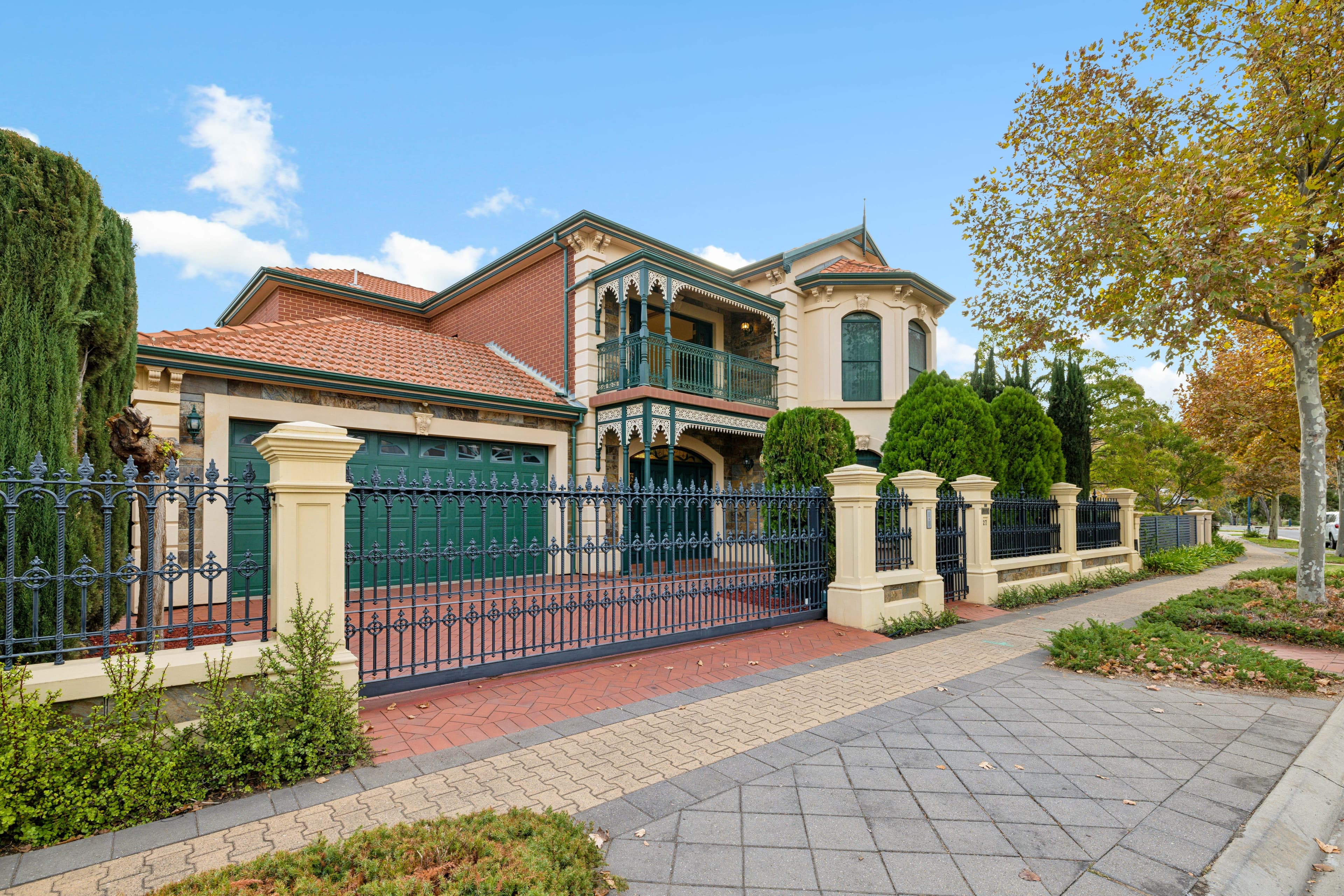 27 The Walk, Mawson Lakes, Mawson Lakes - Thumbnail 2