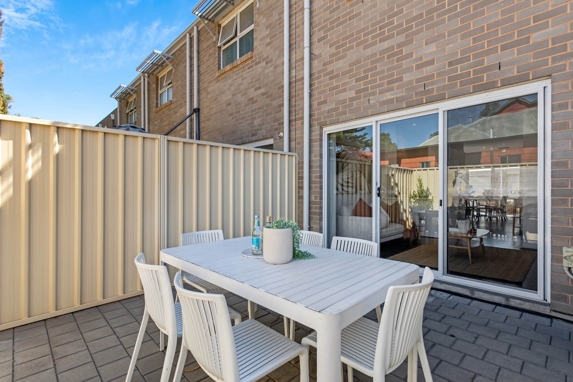 5/5 Frost Place, Brompton, Brompton - Image 1