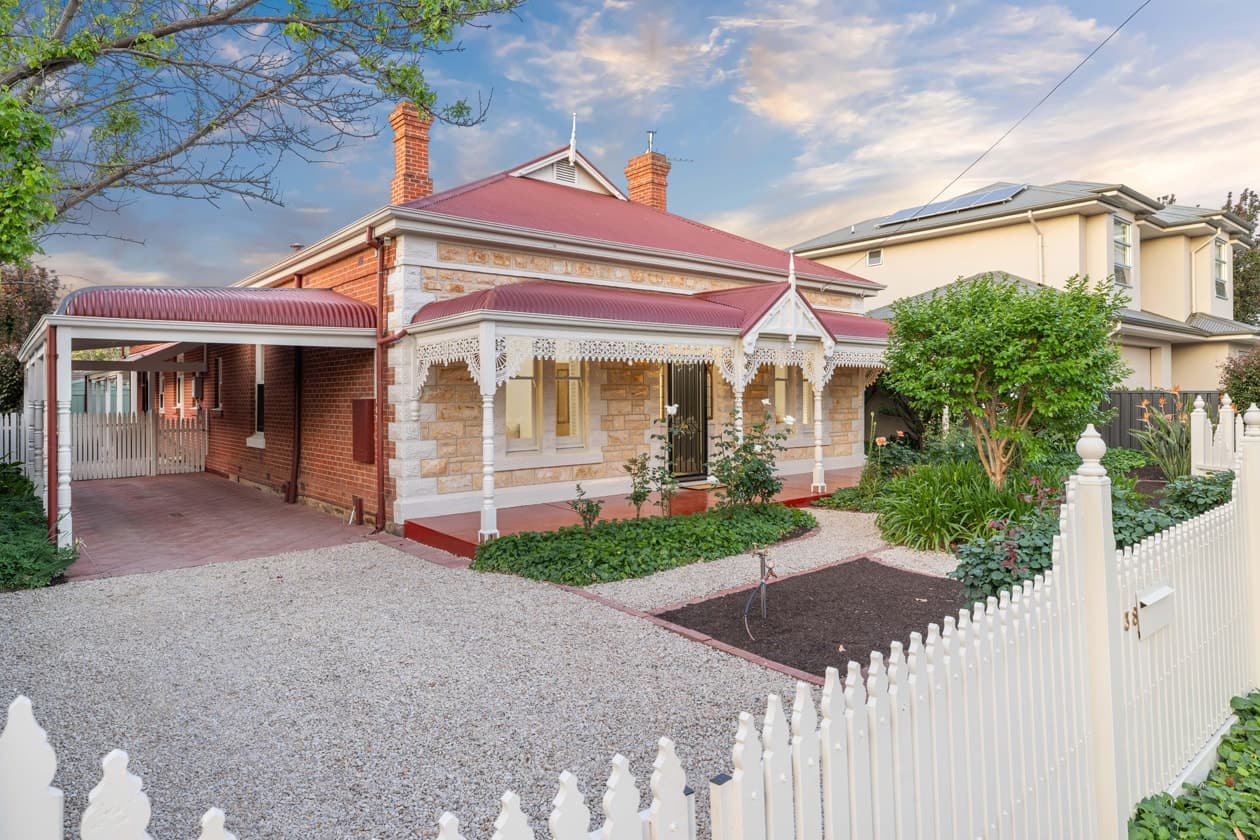 38 Foster Street, Parkside, Parkside - Image 1