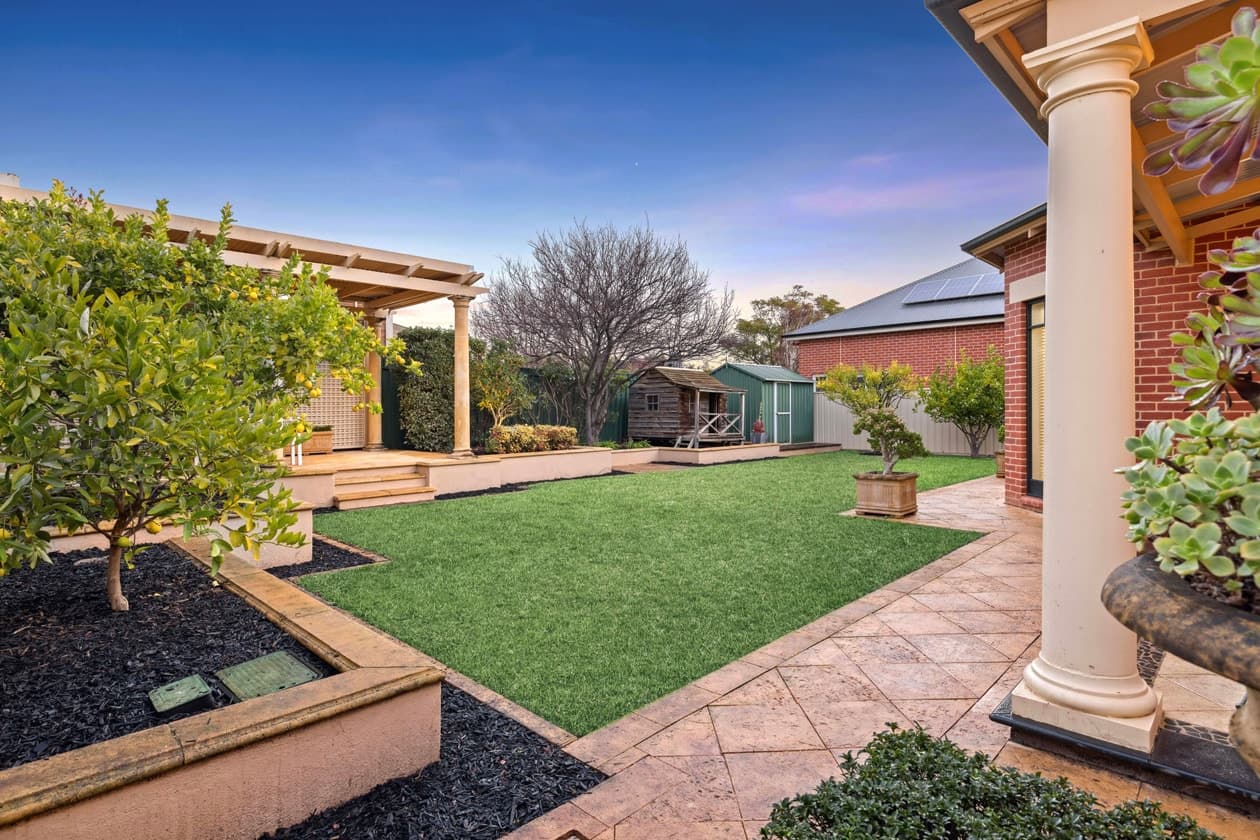 11 Truro Avenue, Kingswood, Kingswood - Thumbnail 4