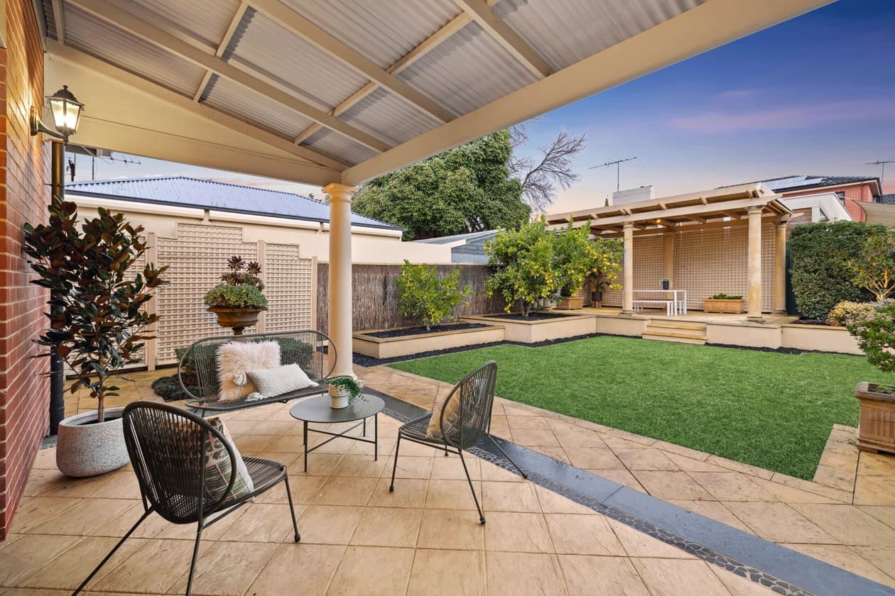 11 Truro Avenue, Kingswood, Kingswood - Thumbnail 5
