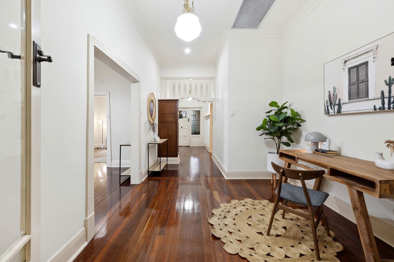 11 Truro Avenue, Kingswood, Kingswood - Thumbnail 6