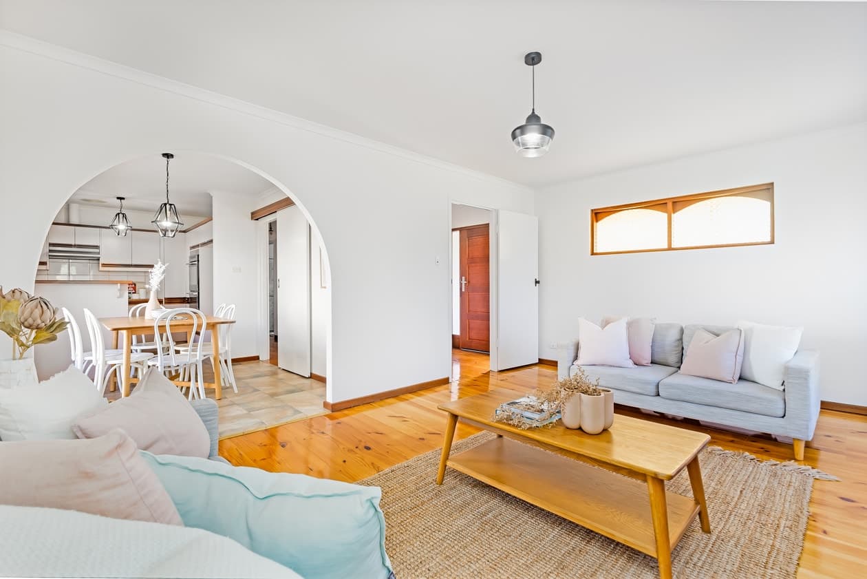 6 Brentwood Grove, Paradise, Paradise - Thumbnail 3