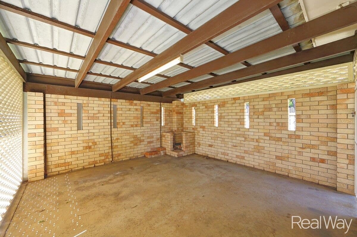 17 Hargreaves Street, Bundaberg South QLD 4670, Bundaberg South - Thumbnail 7