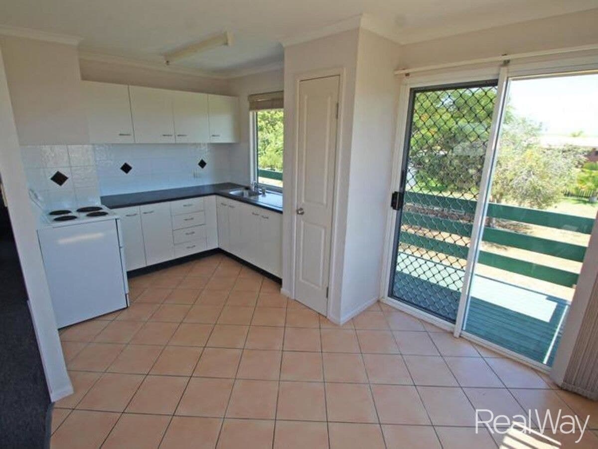 13 Marine Terrace, BURNETT HEADS QLD 4670, Burnett Heads - Thumbnail 4