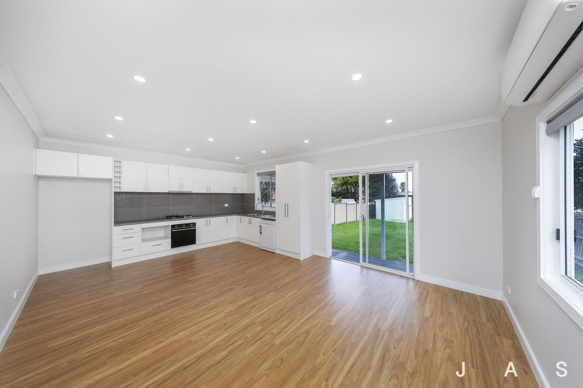 161 Cornwall Road Sunshine VIC, Sunshine - Thumbnail 5