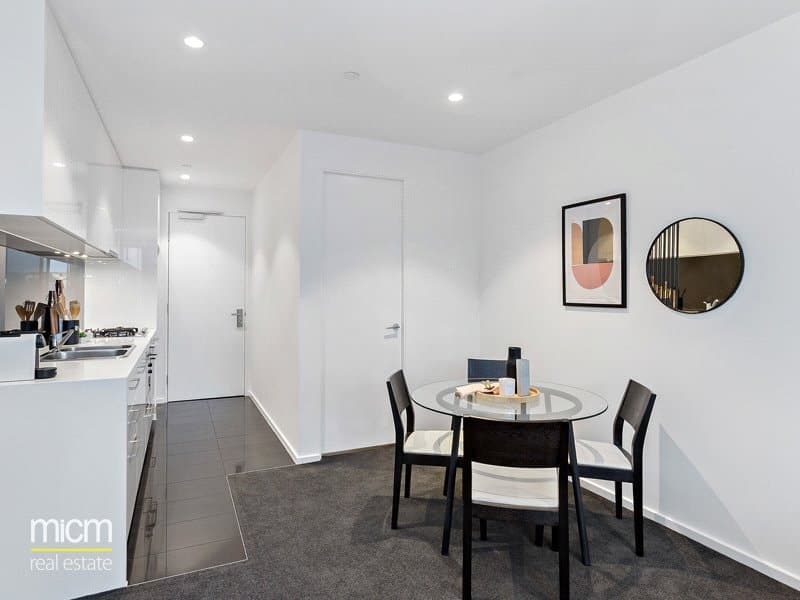 1602/1 Balston Street, Southbank - Image 1