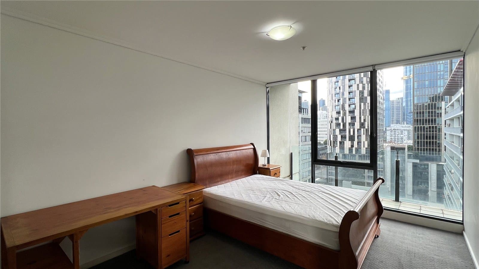 1013/38 Bank Street, South Melbourne - Thumbnail 4