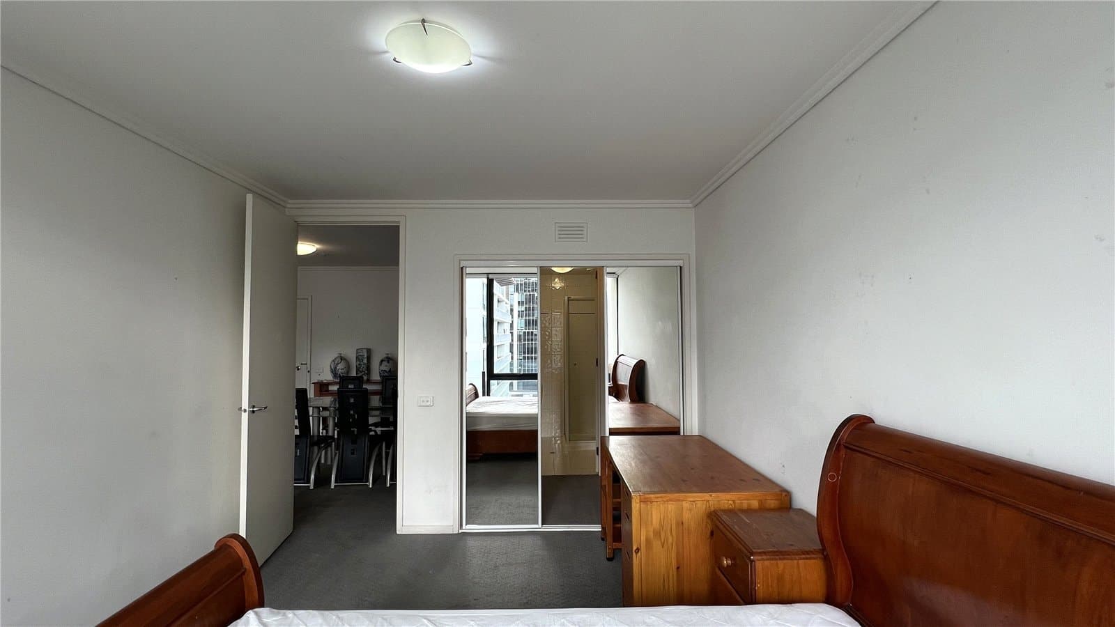 1013/38 Bank Street, South Melbourne - Thumbnail 6