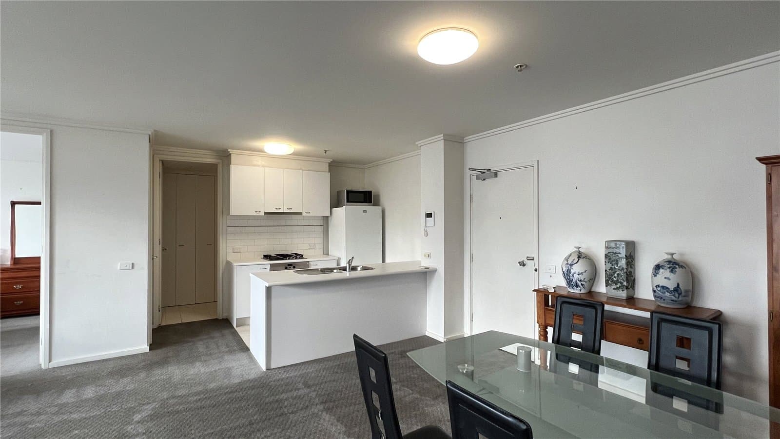 1013/38 Bank Street, South Melbourne - Thumbnail 8