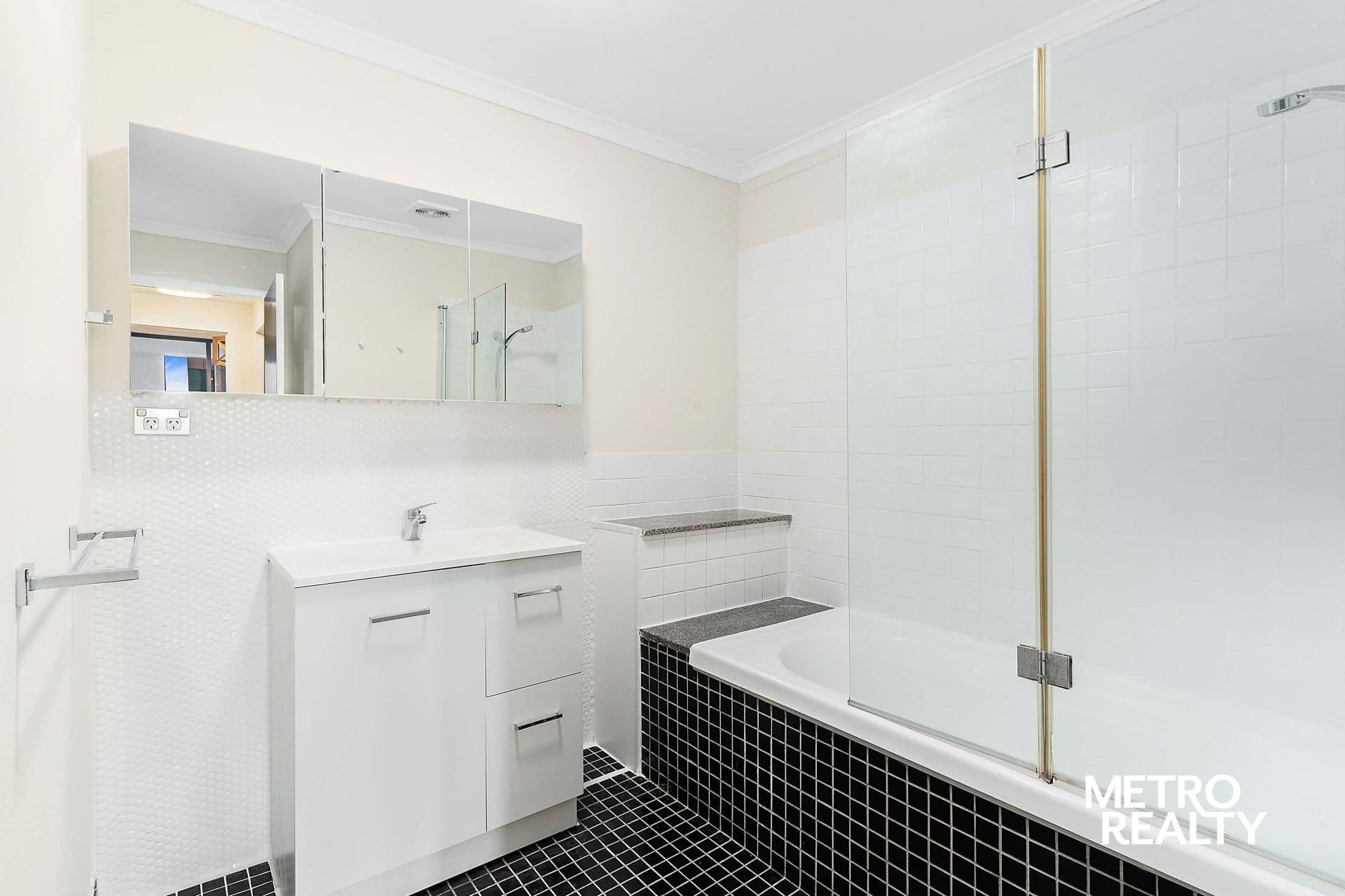 710/242 Elizabeth St Surry Hills NSW, Surry Hills - Thumbnail 6