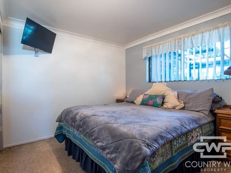 6 Coakes Street, Guyra, Guyra - Thumbnail 8