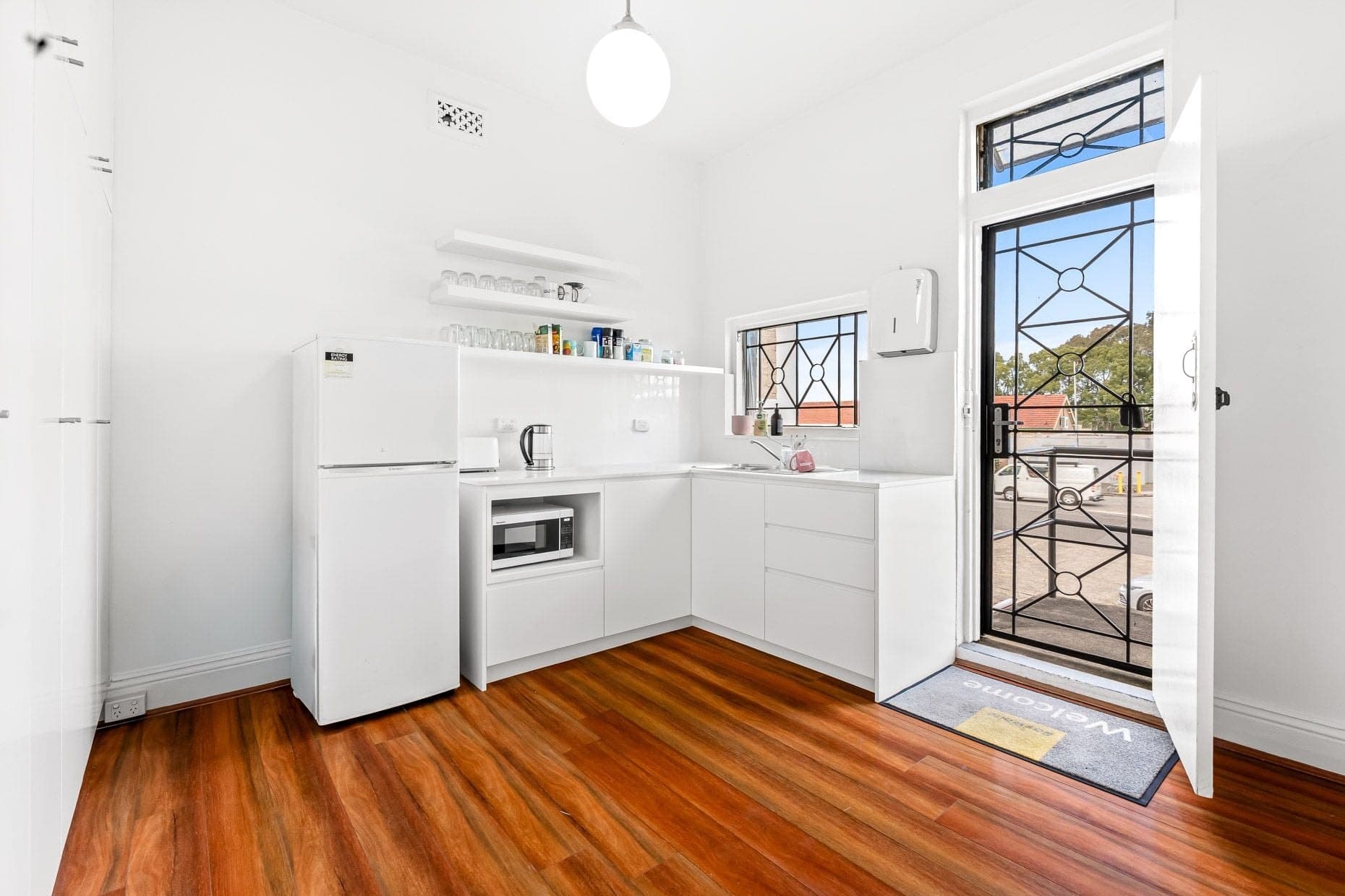 214 Liverpool Road, Ashfield, Ashfield - Thumbnail 5