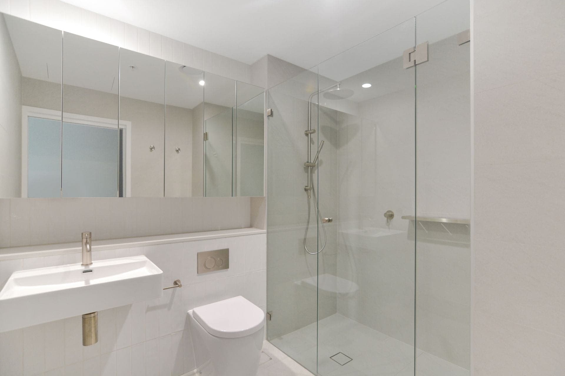607/36 Baker Street, Gosford, Gosford - Thumbnail 3