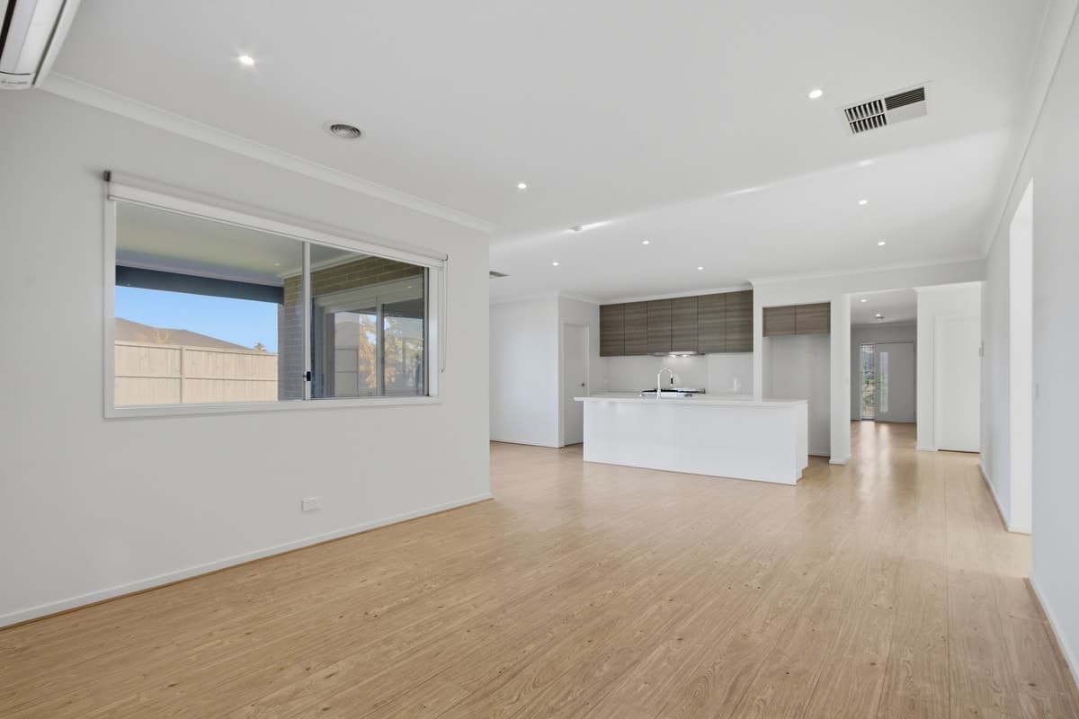 10 View Hill Drive, Traralgon VIC 3844, Traralgon - Thumbnail 5