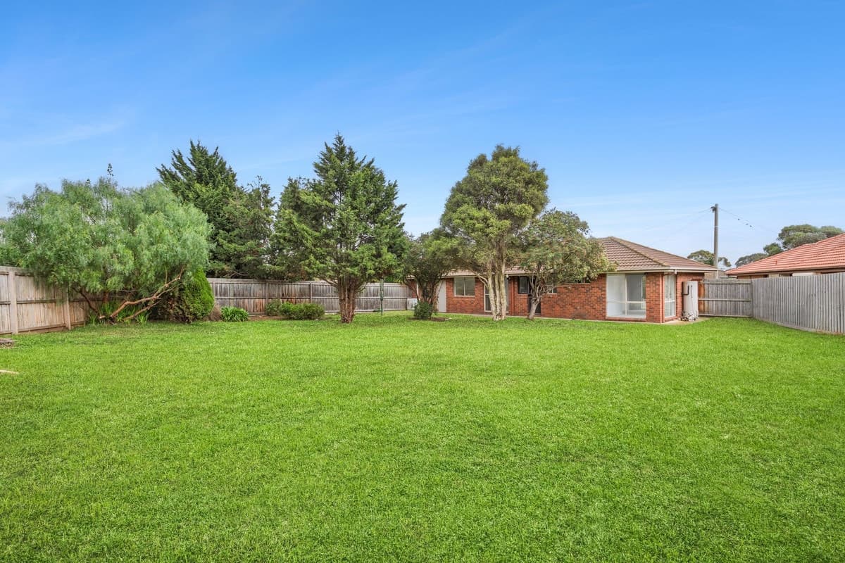30 Schmitt Court, WHITTINGTON VIC 3219, Whittington - Thumbnail 5