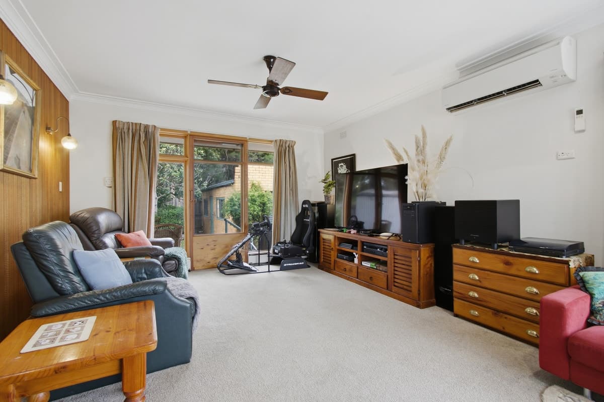 6 Jennifer Street, Morwell VIC 3840, Morwell - Thumbnail 3