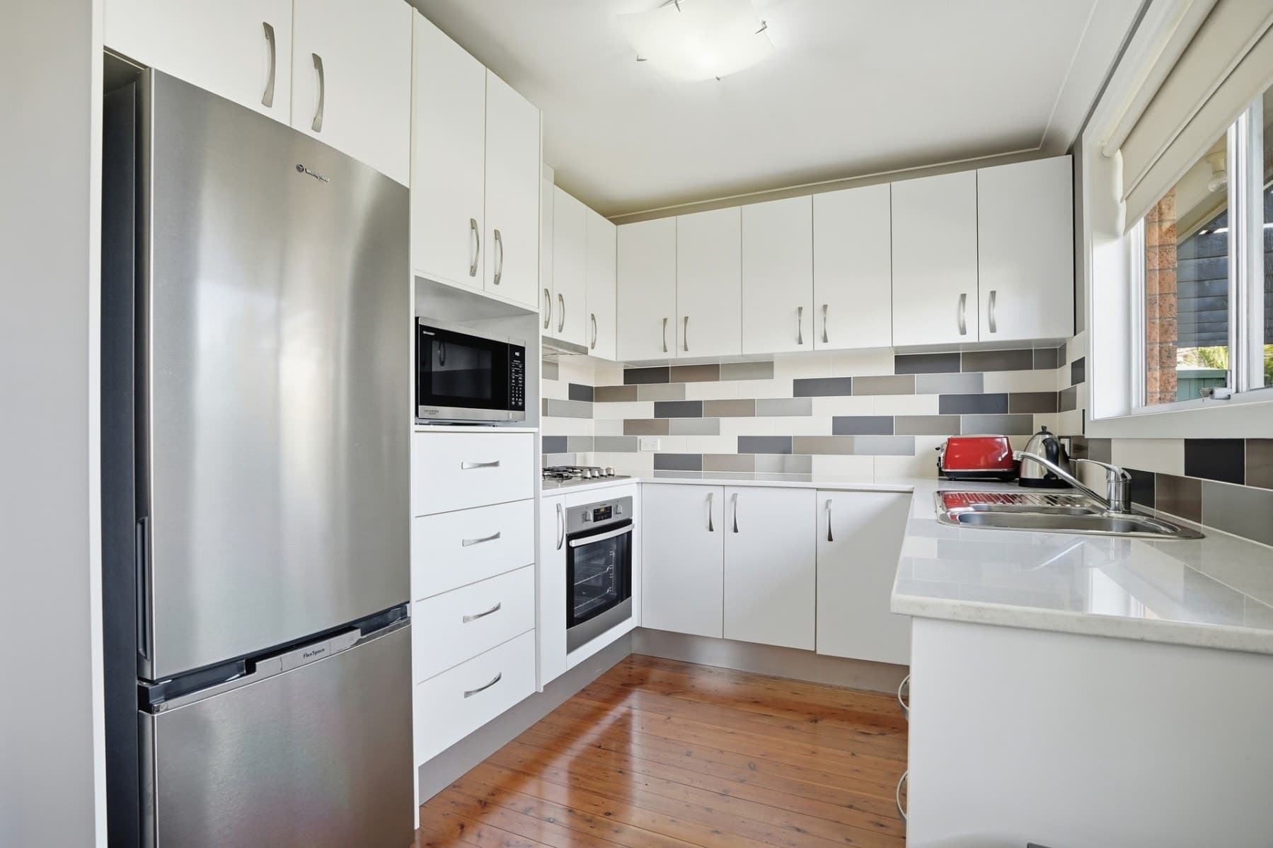 11 Chad Place, St Clair - Thumbnail 2