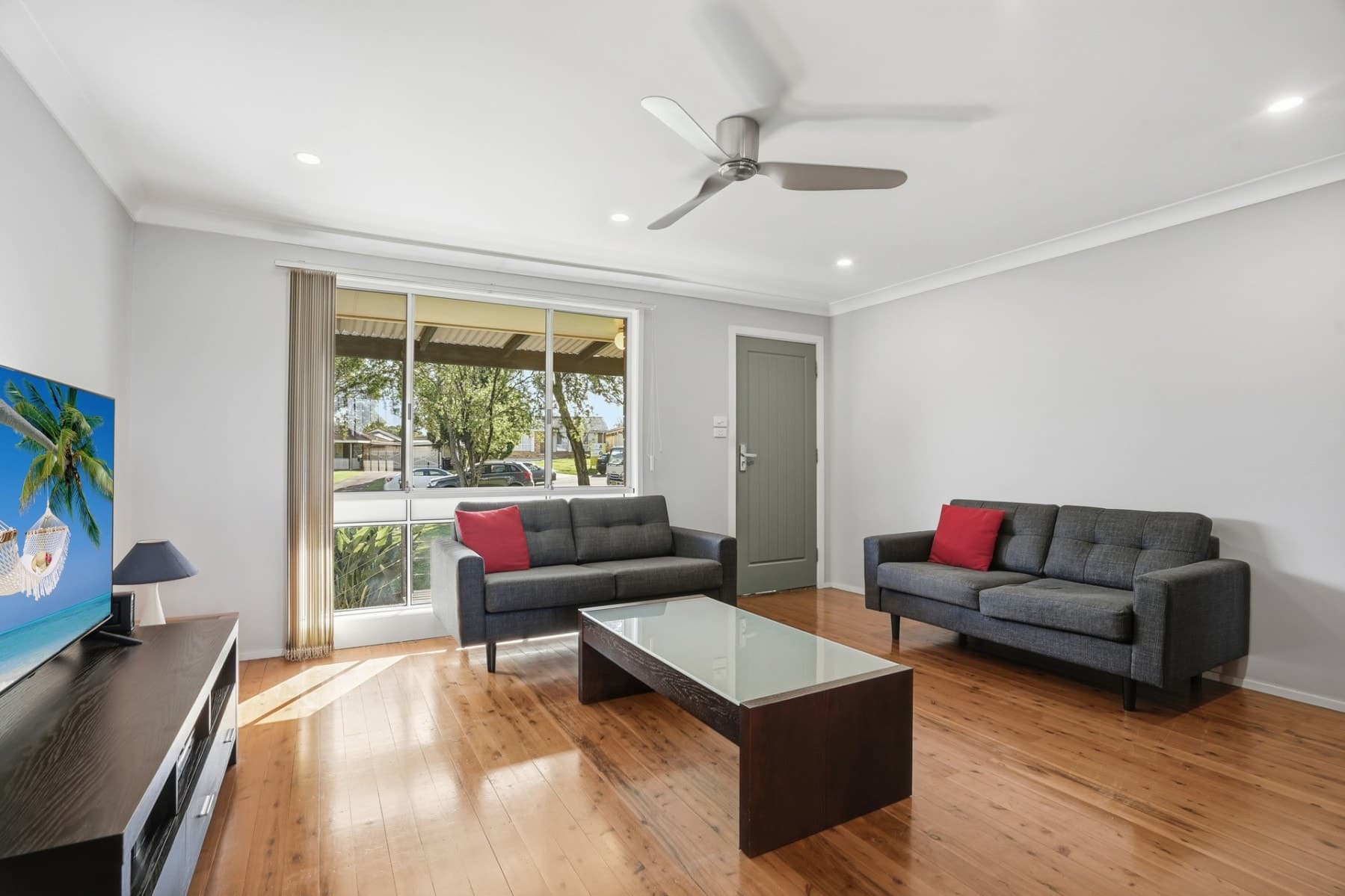 11 Chad Place, St Clair - Thumbnail 3