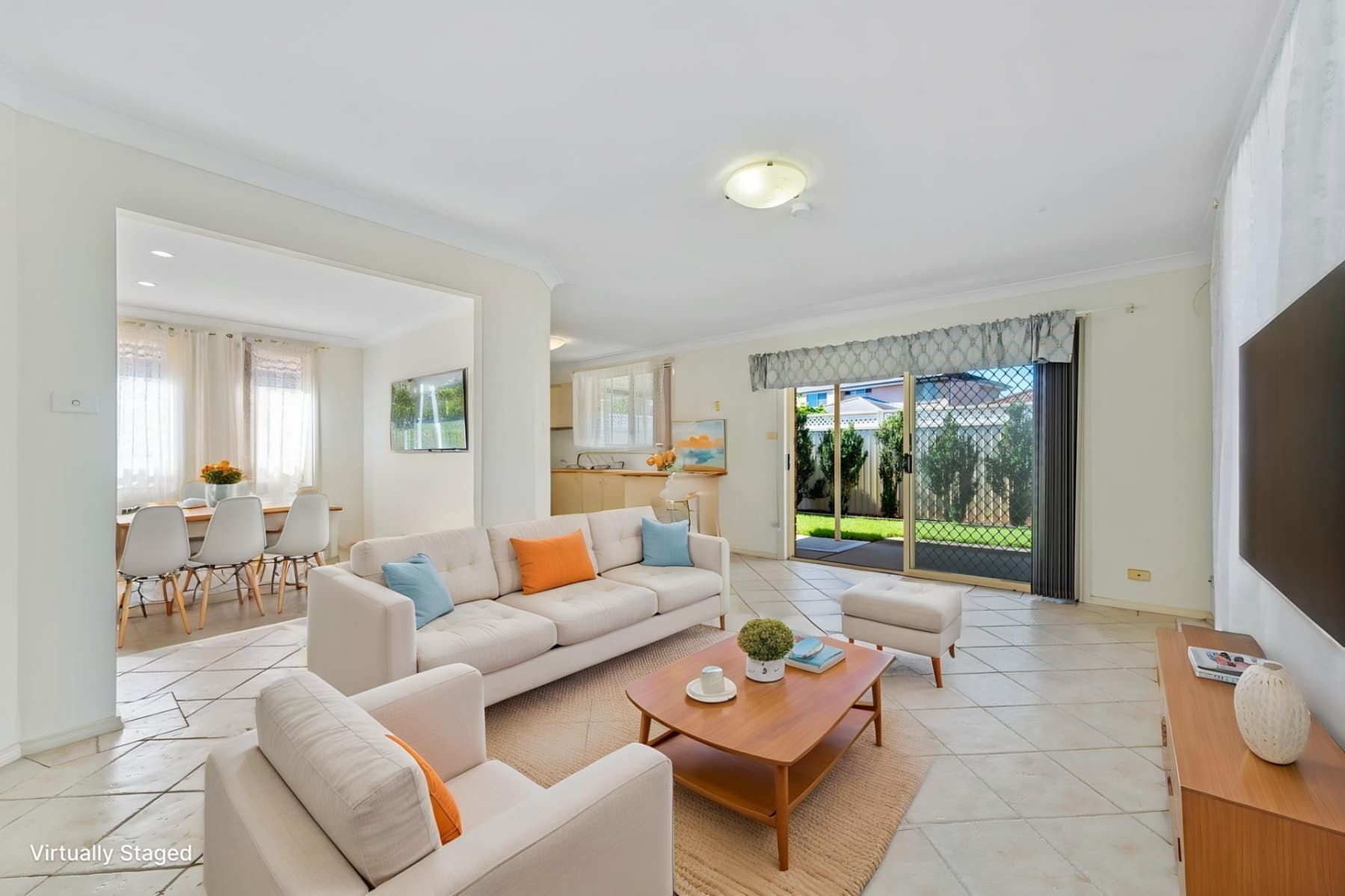 24 Daintree Drive, Wattle Grove - Thumbnail 2