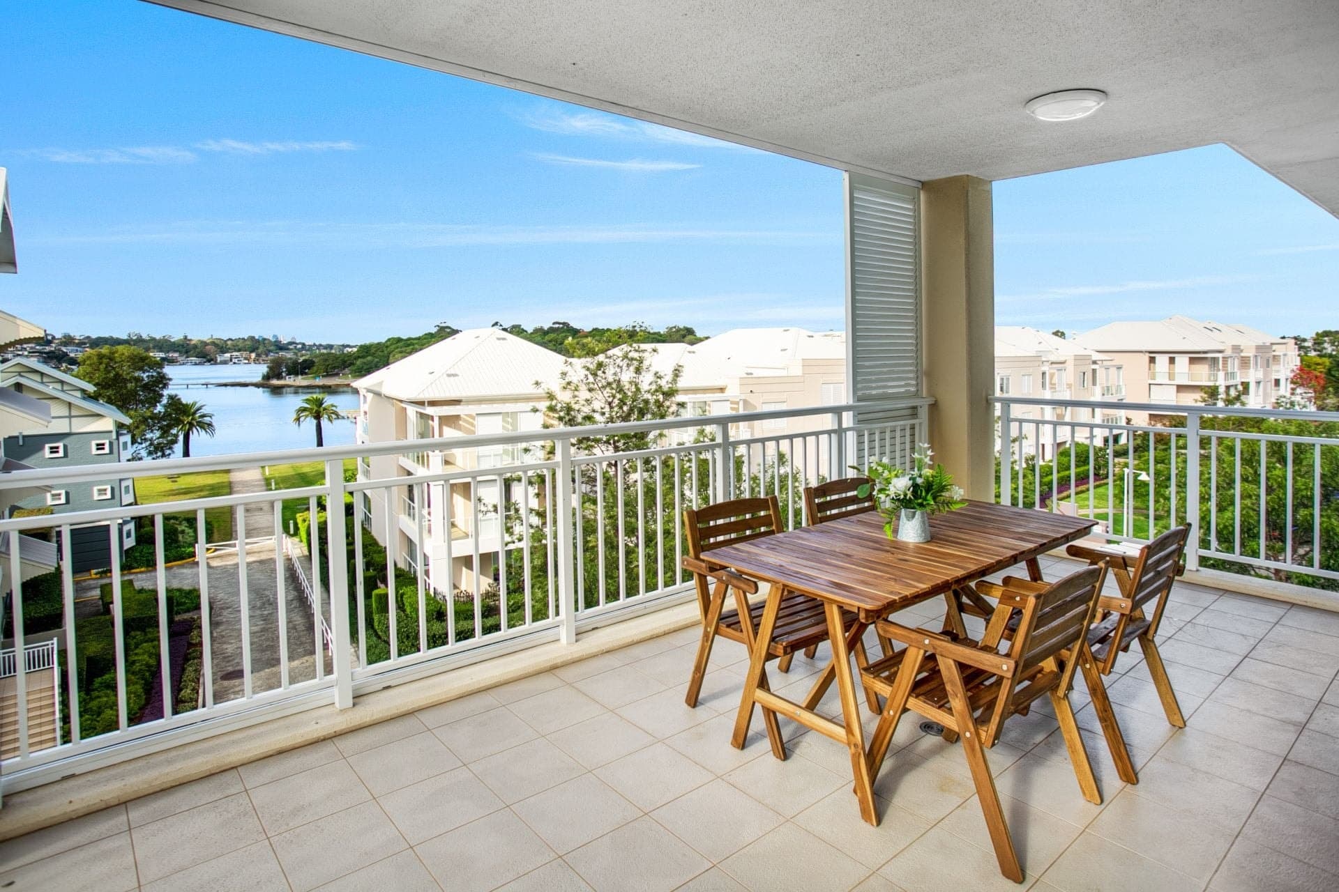 403/10 Peninsula Drive Breakfast Point NSW, Breakfast Point - Thumbnail 2