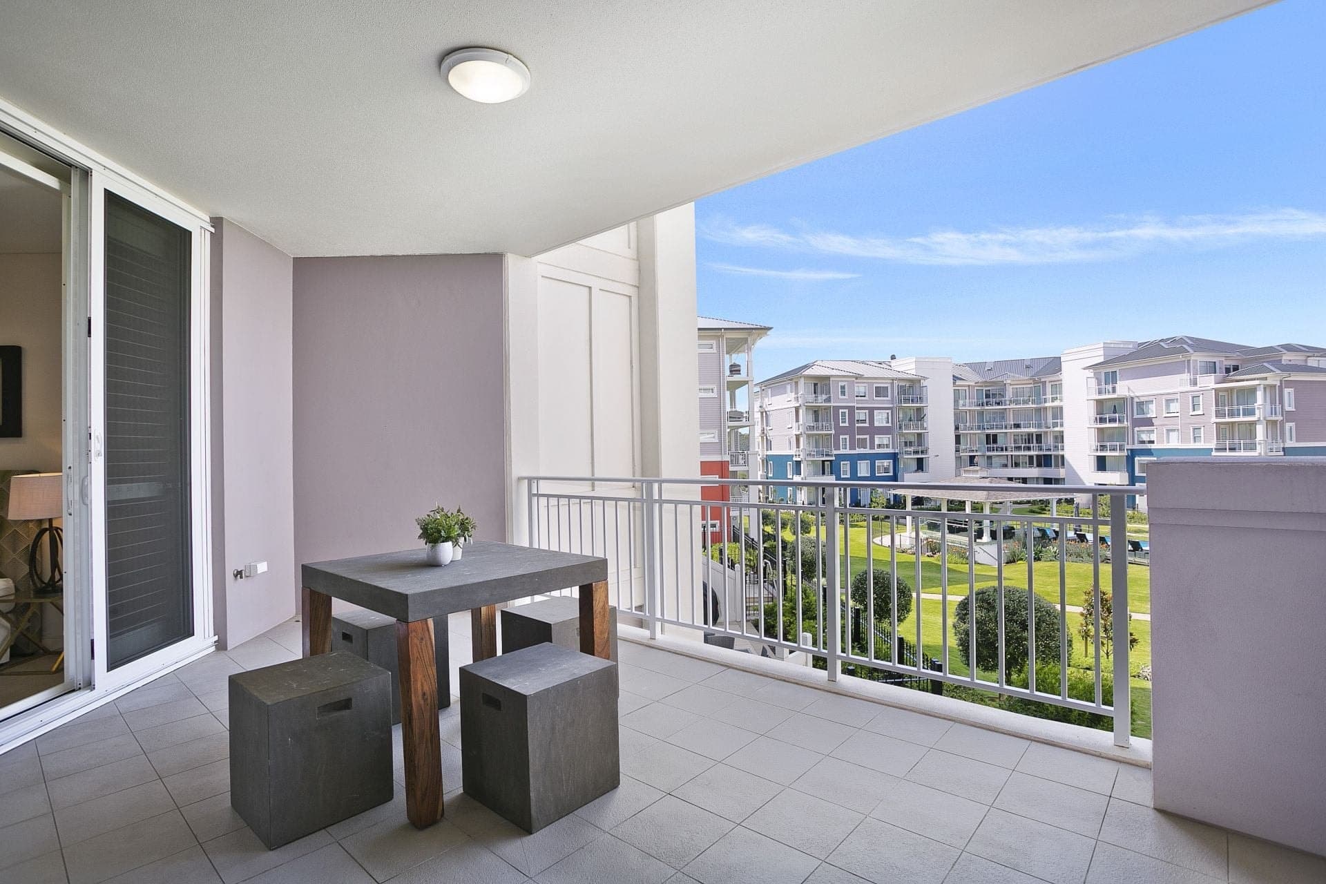 206/3 Palm Avenue Breakfast Point NSW, Breakfast Point - Thumbnail 2