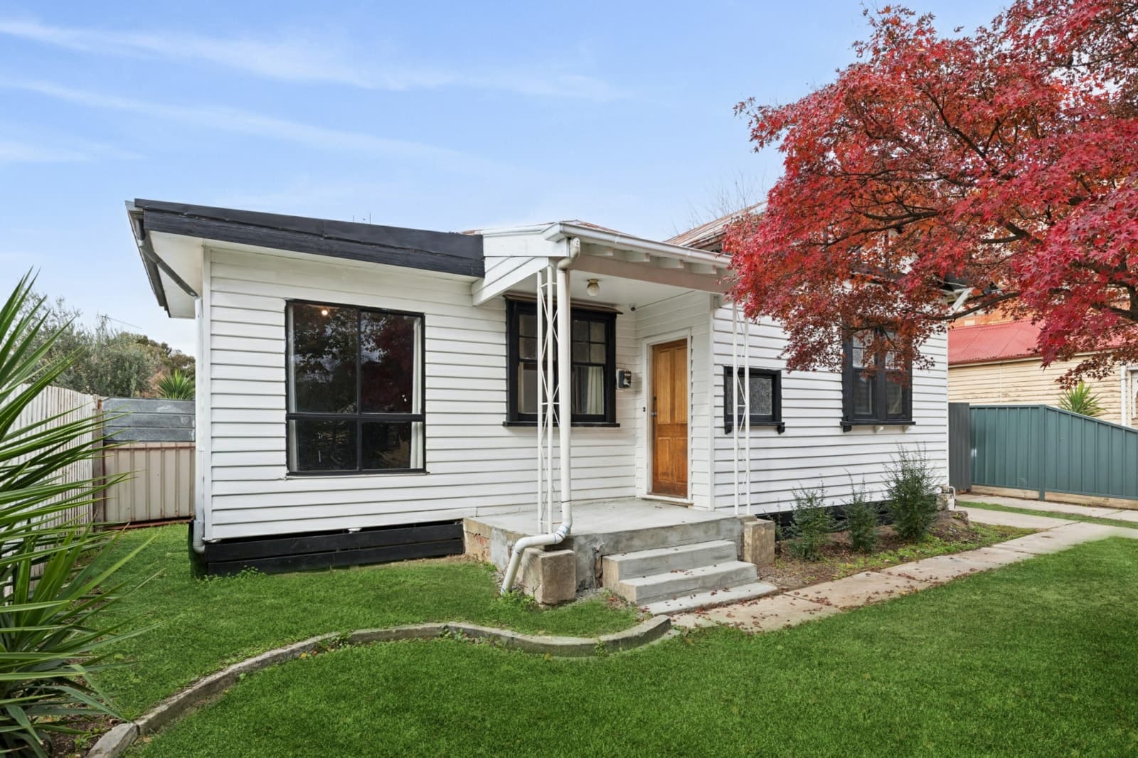 30 Wilson Street, LONG GULLY, Long Gully - Thumbnail 2