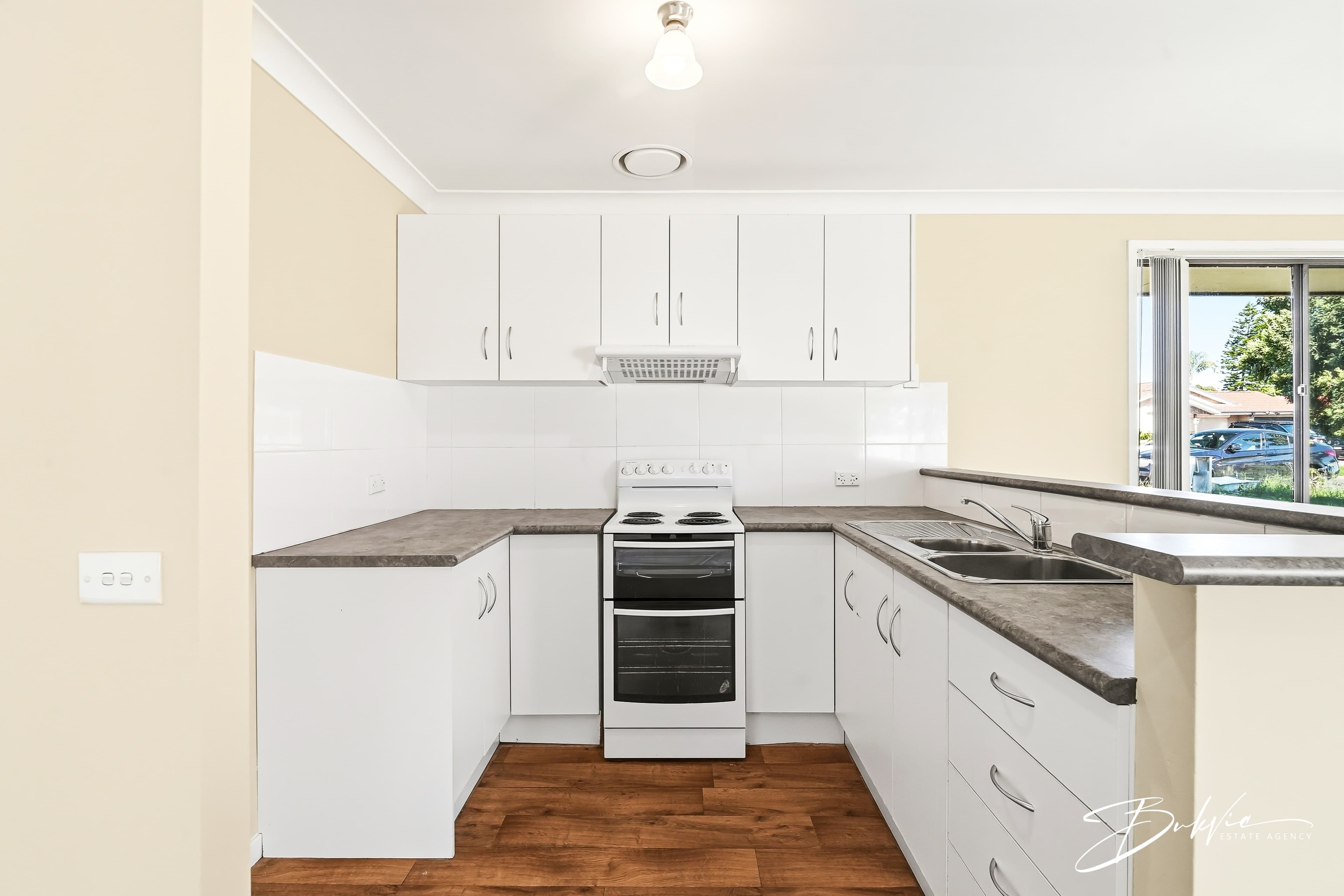 18 TOUCAN CRESCENT, Plumpton - Thumbnail 3