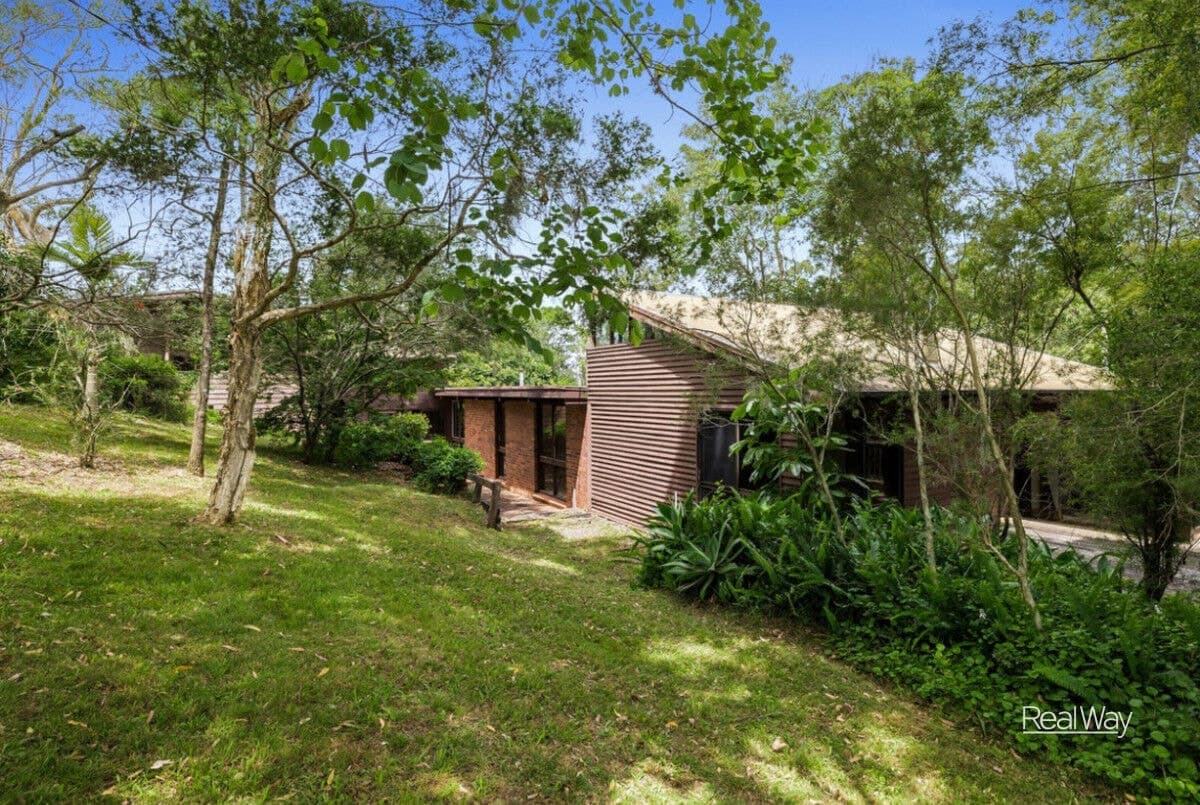 10 Brodie Street, Mount Lofty QLD 4350, Mount Lofty - Image 1