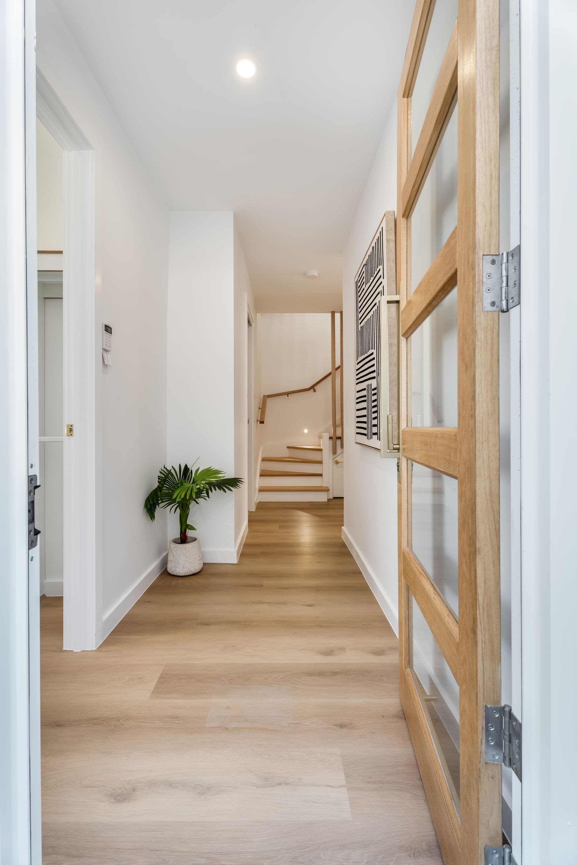 2/16 Gordon Road, Long Jetty - Thumbnail 4