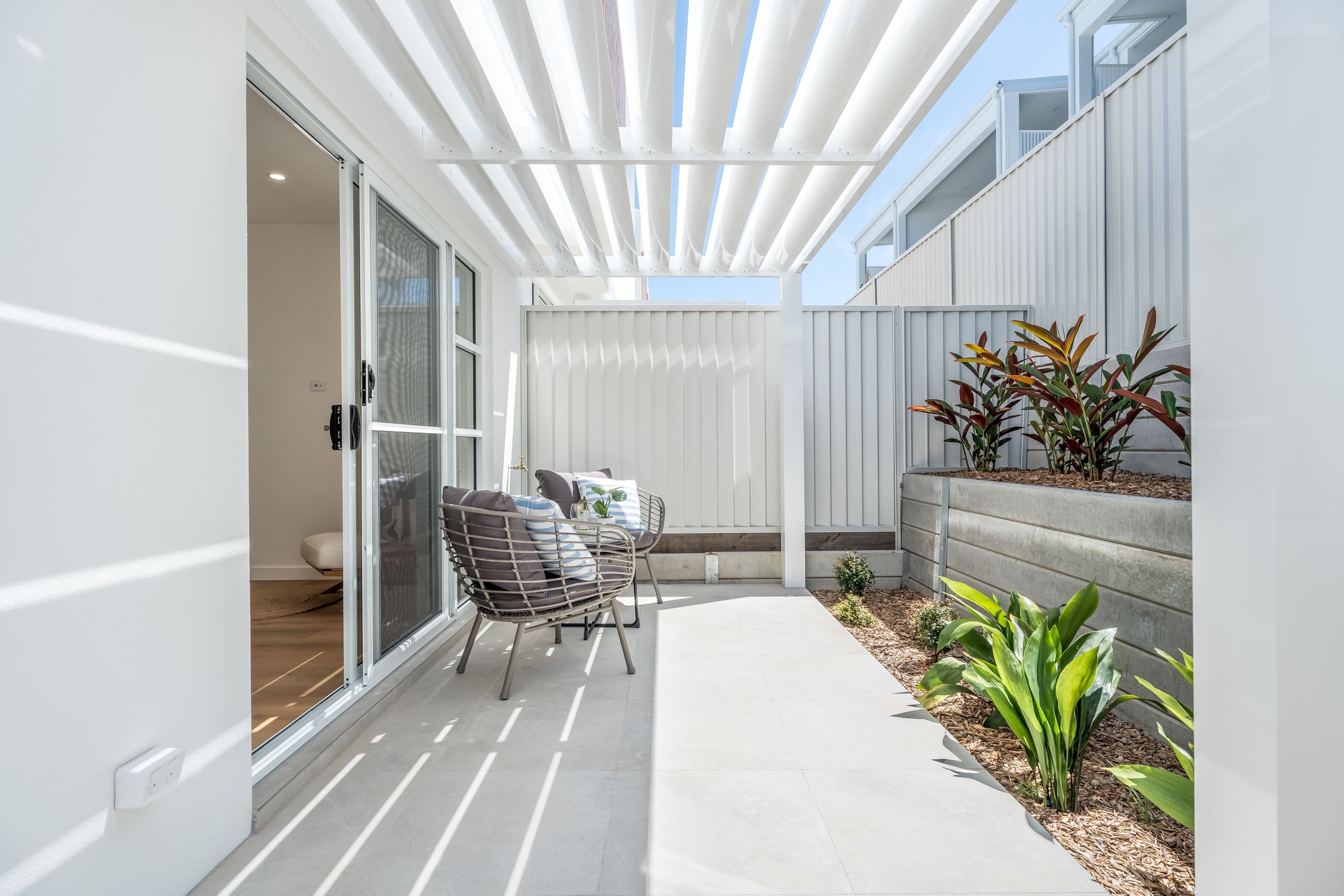 1/16 Gordon Road, Long Jetty - Thumbnail 8