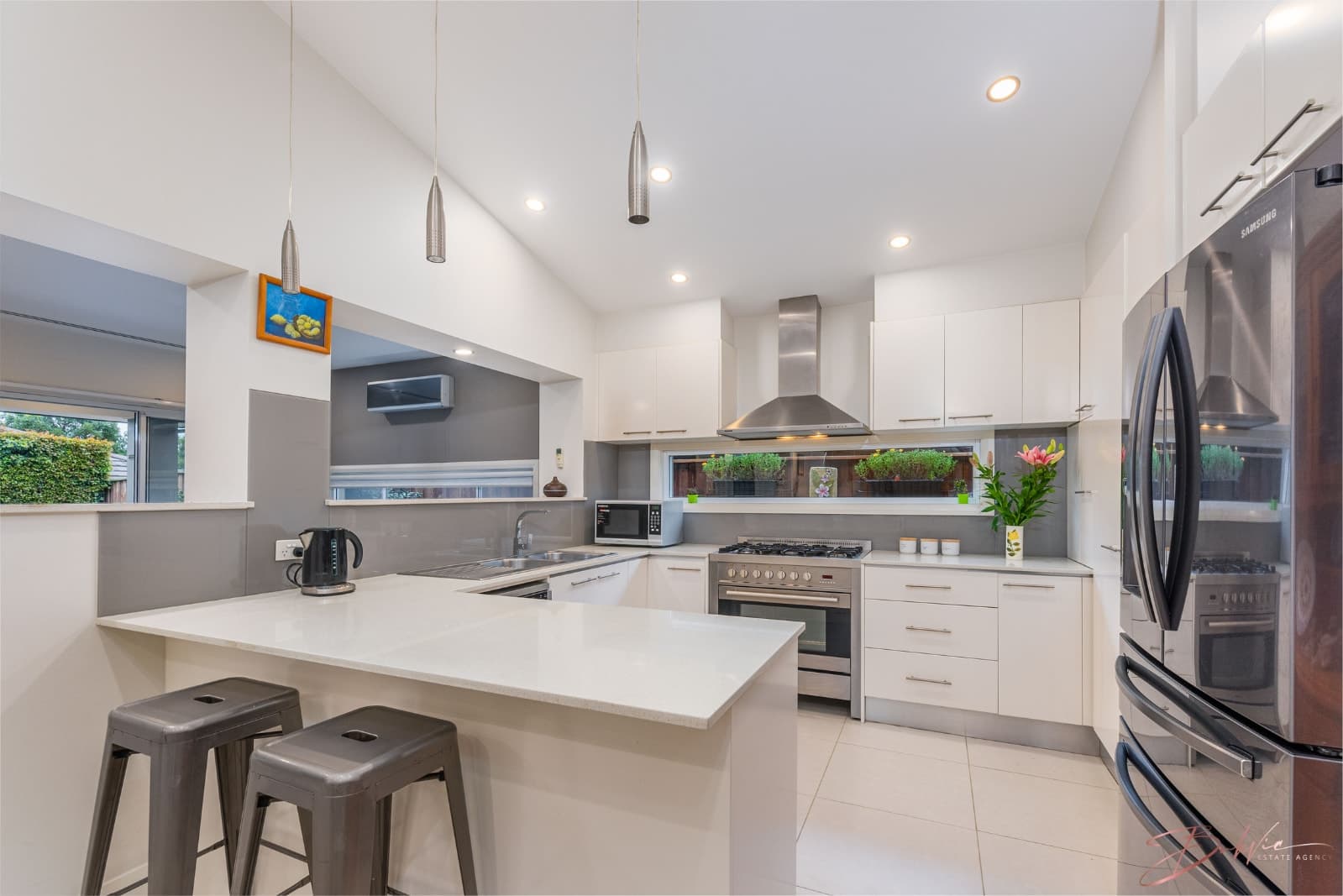 35 Courtley Avenue, Kellyville Ridge - Thumbnail 2