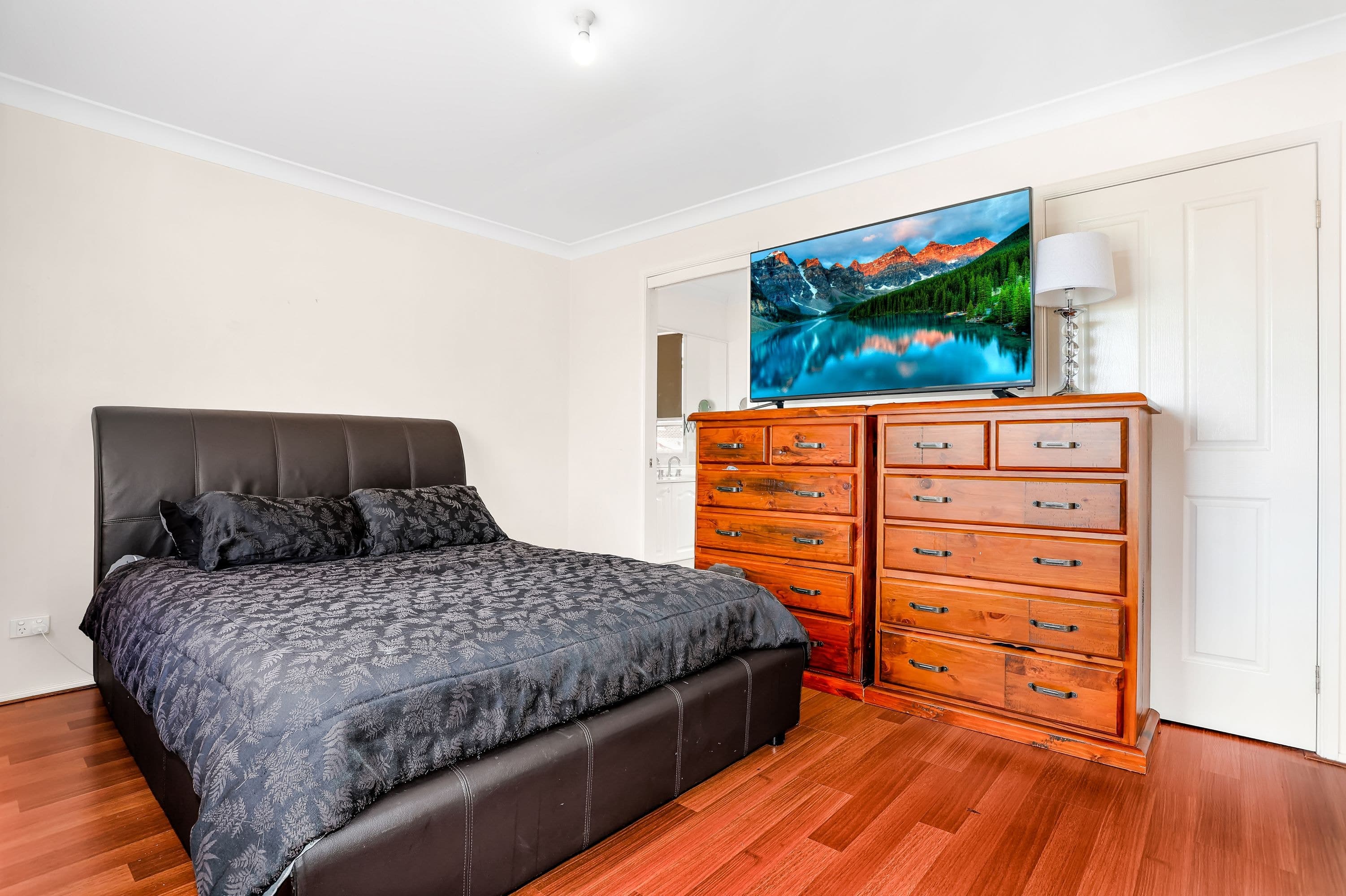 16 Burrinjuck Drive, Woodcroft - Thumbnail 6