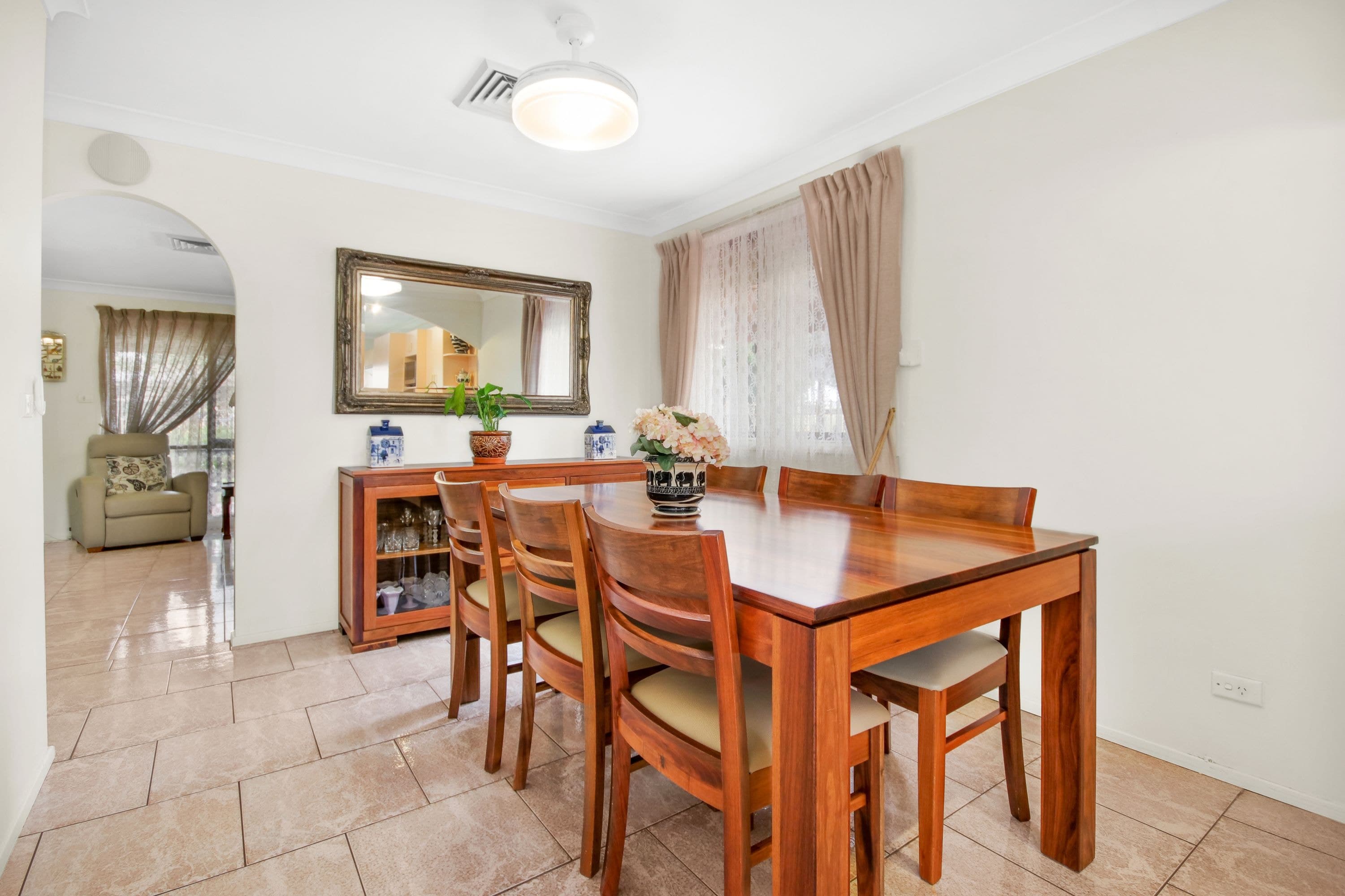 4 Garrick Place, Doonside - Thumbnail 4