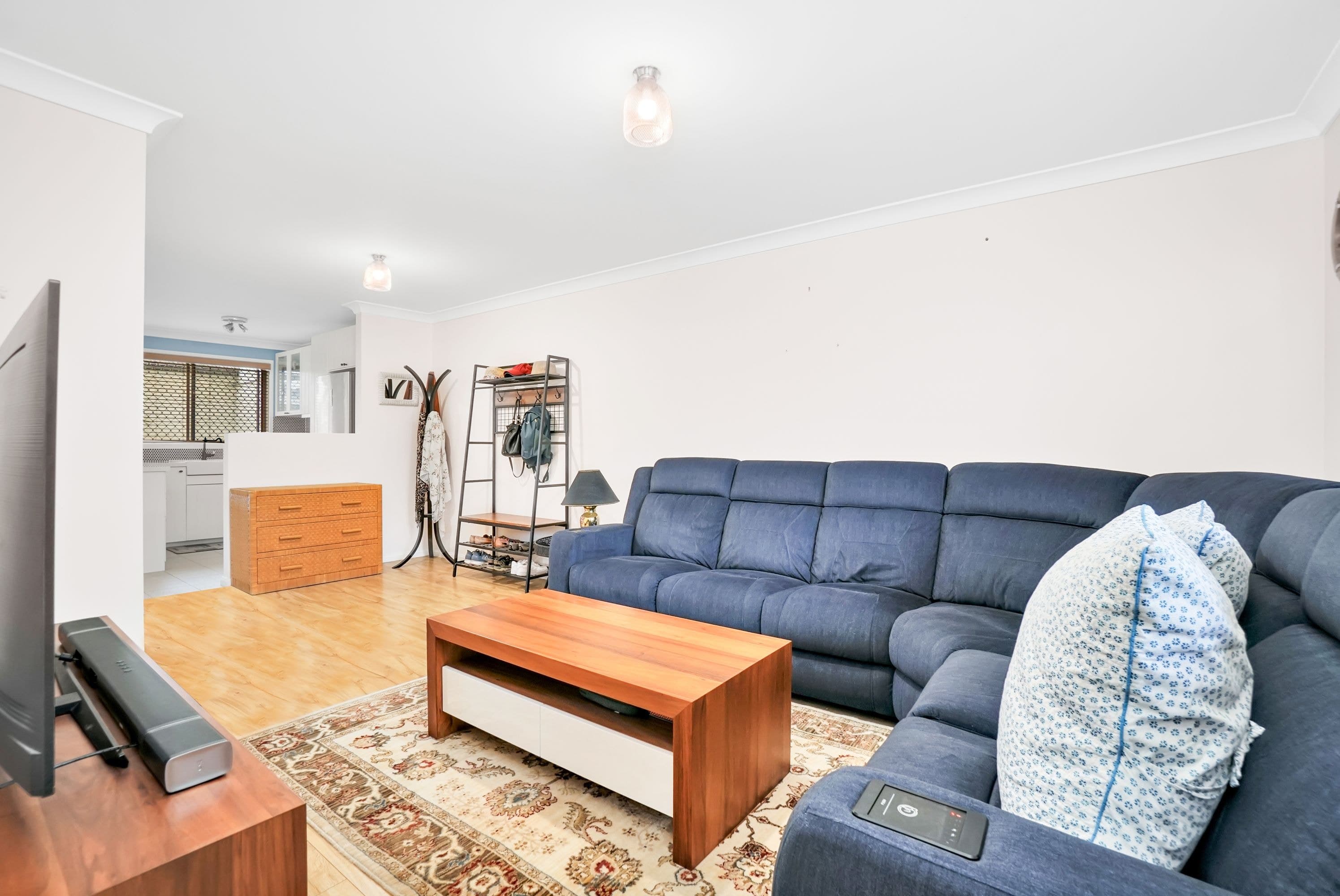 113 Doonside Crescent, Woodcroft - Thumbnail 2