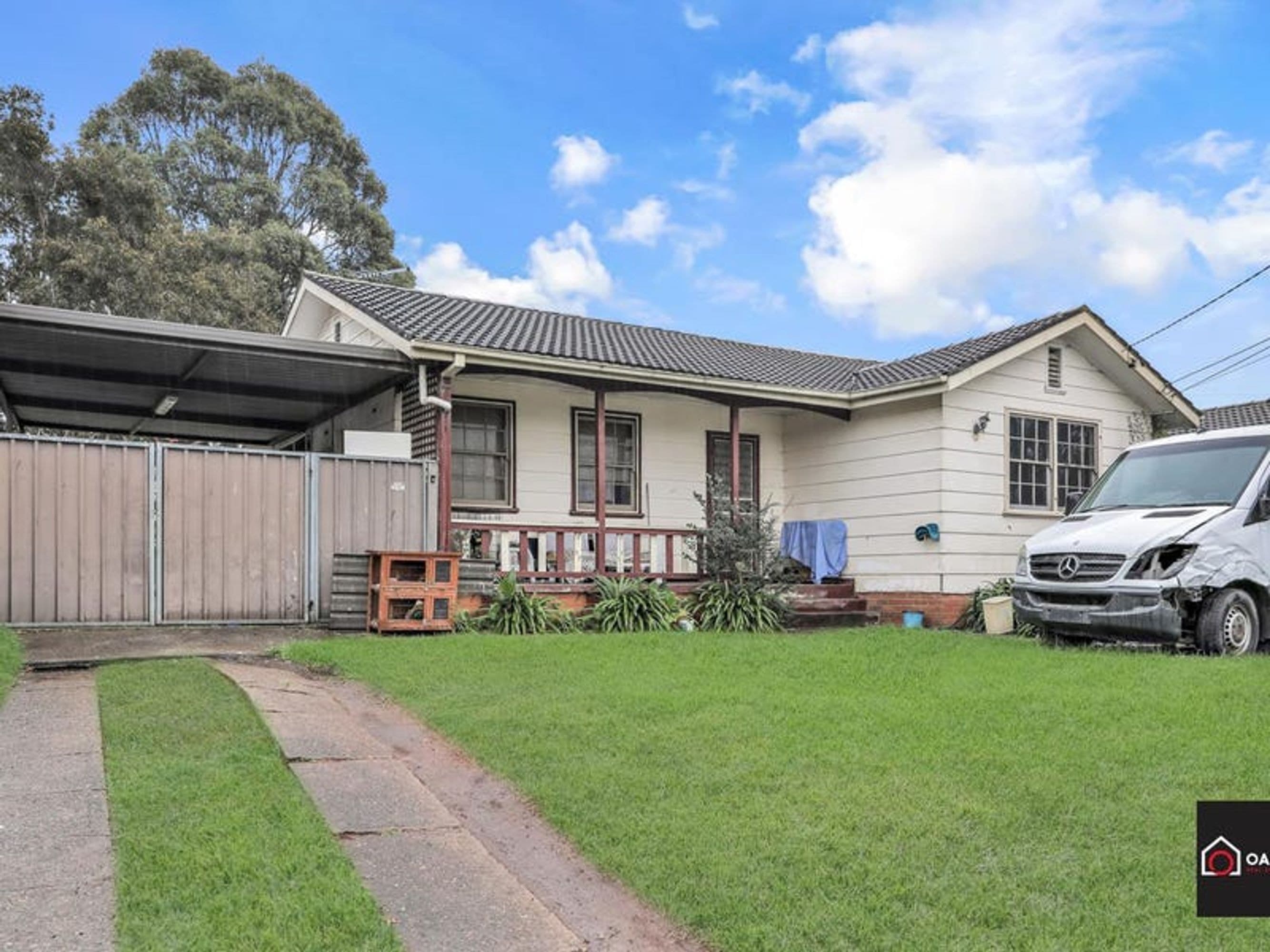 40 Manila Road, Lethbridge Park - Image 1