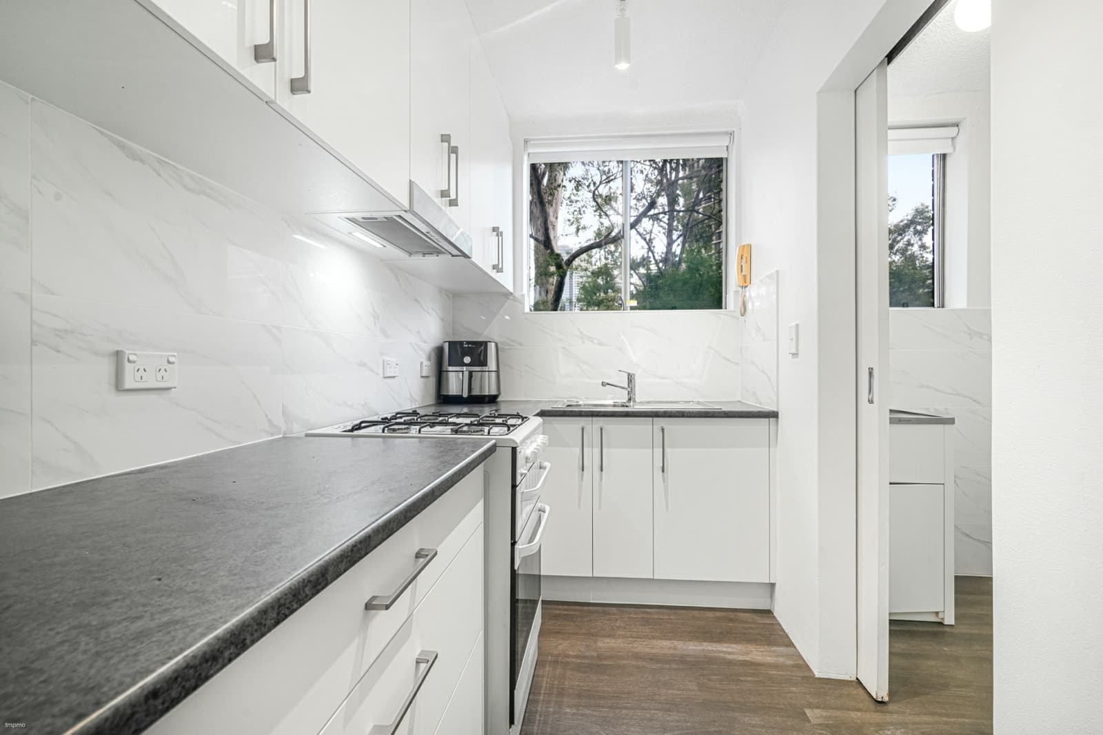 1/3 Stewart Street, PARRAMATTA, Parramatta - Thumbnail 2