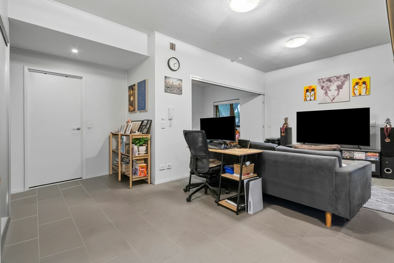 25/2-4 Garden Terrace, NEWMARKET, Newmarket - Thumbnail 3