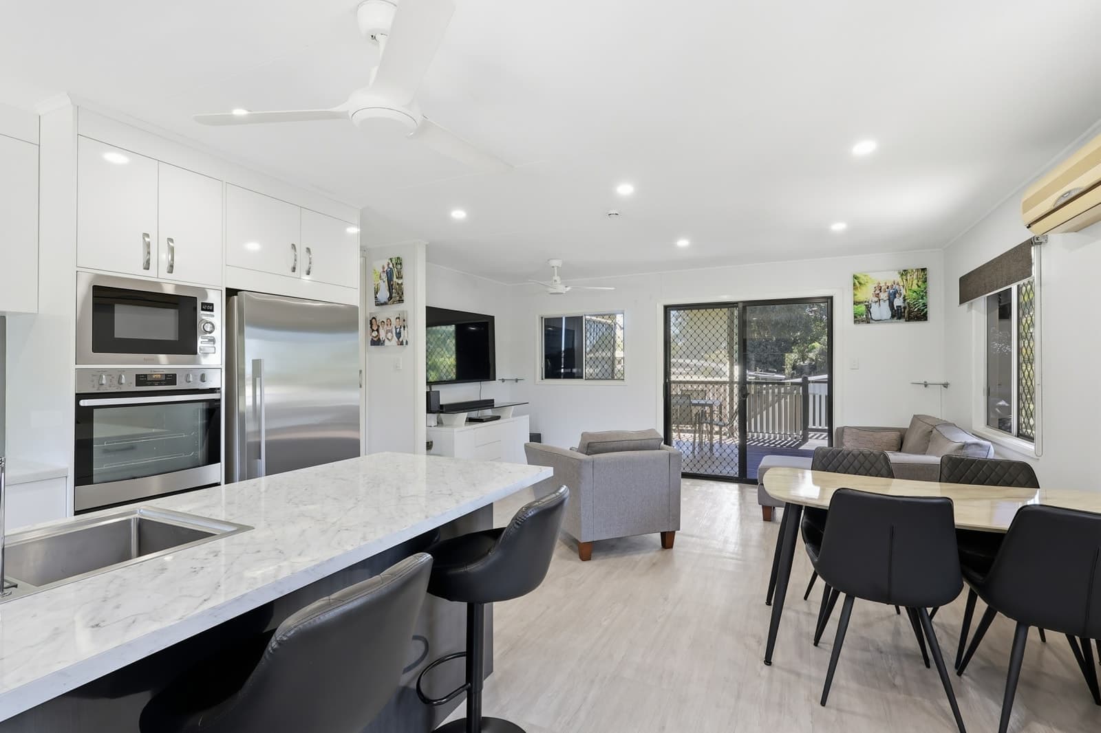 4 Keeleys Road, SLADE POINT, Slade Point - Image 1