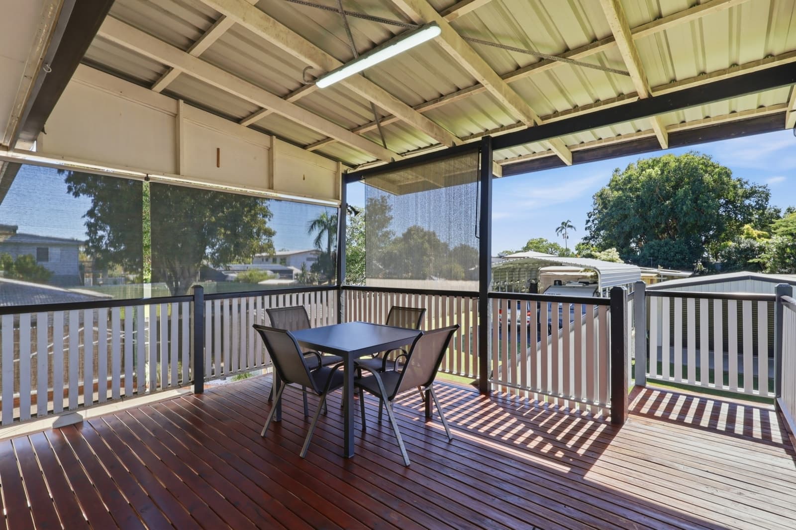 4 Keeleys Road, SLADE POINT, Slade Point - Thumbnail 2
