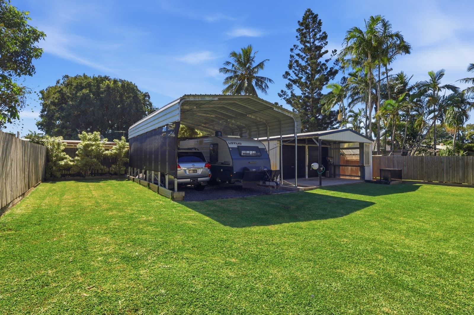 4 Keeleys Road, SLADE POINT, Slade Point - Thumbnail 3